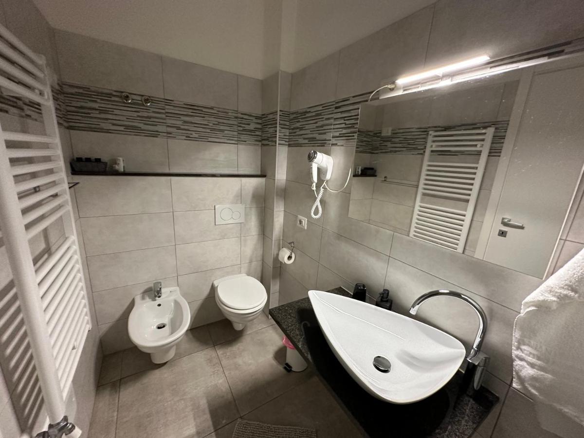 B&B La Magnolia Caprino Veronese Ngoại thất bức ảnh